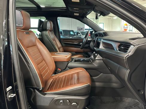 Used 2024 GMC Yukon Denali Ultimate AWD/4WD image 50