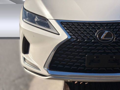 Used 2021 Lexus RX 350L Premium image 11