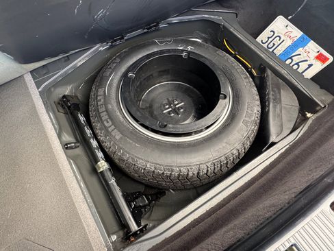 Used 1989 Mercedes-Benz 560 SEC image 19