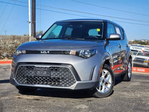 Certified 2024 Kia Soul LX w/ Option Group 015 image 1