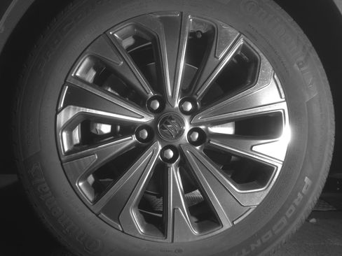 Used 2024 Buick Envision Preferred AWD/4WD image 12