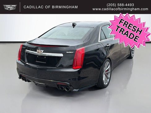 Used 2017 Cadillac CTS V w/ Luxury Package RWD image 5