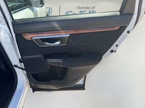 Certified 2021 Honda CR-V EX image 30