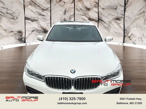 Used 2016 BMW 750i xDrive AWD/4WD image 2