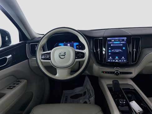 Certified 2024 Volvo XC60 B5 Plus AWD/4WD image 23