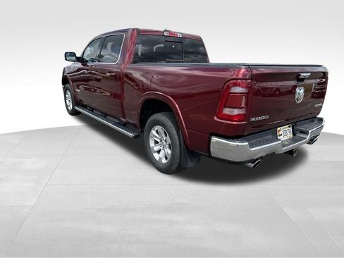 Used 2022 RAM 1500 Laramie AWD/4WD image 11