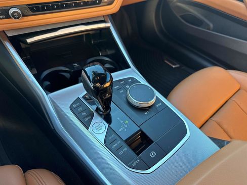 Used 2023 BMW 430i xDrive Coupe w/ Premium Package image 18