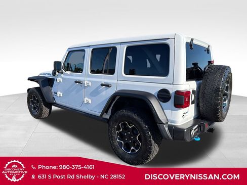 Used 2022 Jeep Wrangler Unlimited Rubicon 4xe w/ Cold Weather Group AWD/4WD image 12