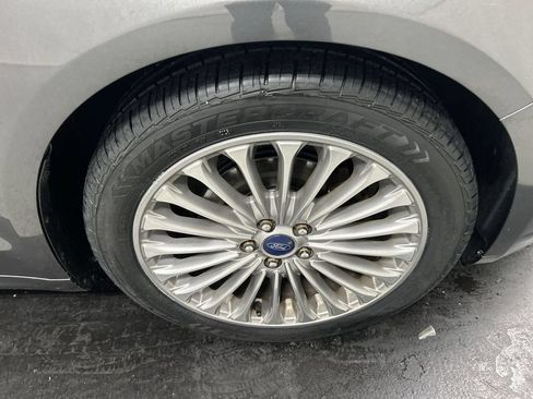 Used 2015 Ford Fusion Titanium AWD/4WD image 8