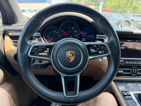 Used 2019 Porsche Macan AWD/4WD image 17