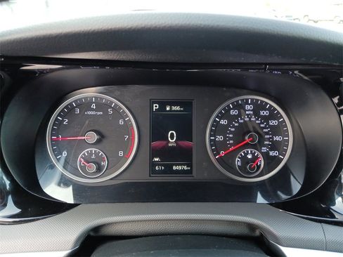 Used 2023 Kia K5 GT-Line image 18