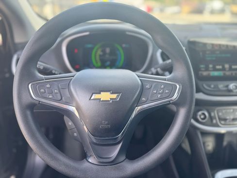Used 2018 Chevrolet Volt LT image 21