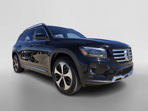 New 2026 Mercedes-Benz GLB 250 image 7