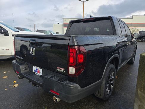 Used 2021 Honda Ridgeline Sport image 3