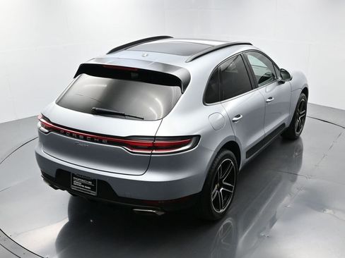 Certified 2021 Porsche Macan image 37