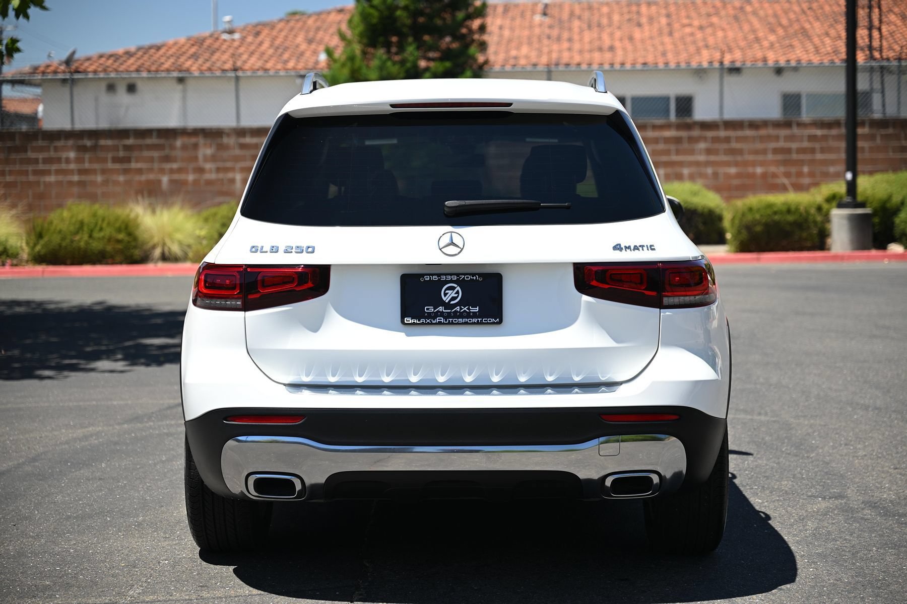 Used 2021 Mercedes-Benz GLB 250 4MATIC image 6