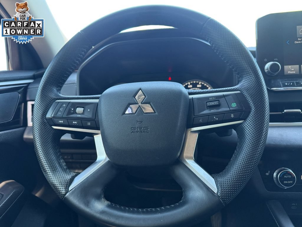 Used 2023 Mitsubishi Outlander SE AWD/4WD image 12