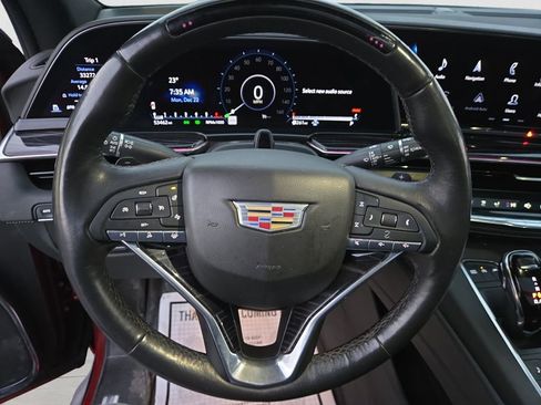 Certified 2022 Cadillac Escalade Sport image 13