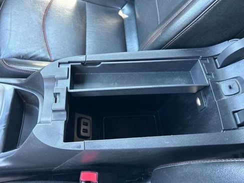 Used 2022 Chevrolet Equinox RS w/ RS Leather Package FWD image 34