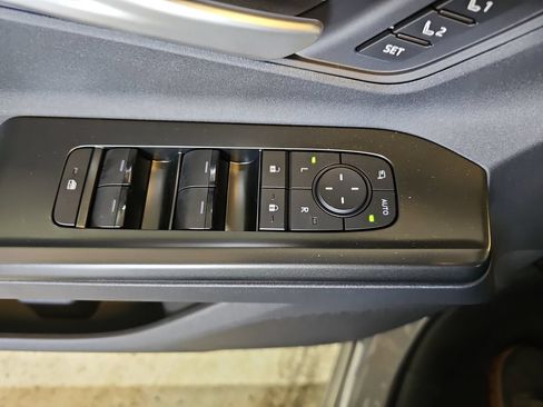New 2026 Subaru Uncharted AWD image 29