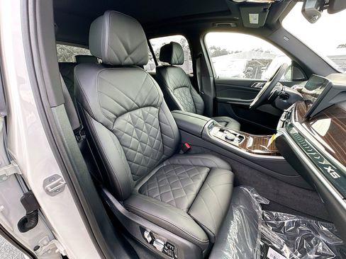 New 2026 BMW X5 sDrive40i w/ Climate Comfort Package image 23