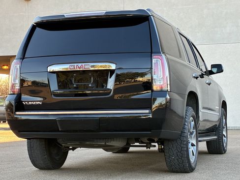 Used 2016 GMC Yukon Denali RWD image 28