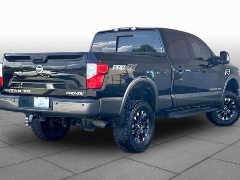 Used 2016 Nissan Titan PRO-4X AWD/4WD image 13