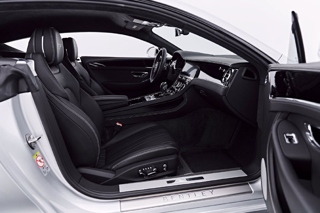 Used 2020 Bentley Continental GT AWD/4WD image 33