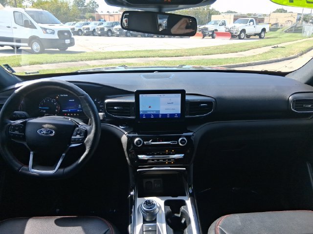Used 2024 Ford Explorer ST-Line w/ Class IV Trailer Tow Package AWD/4WD image 25