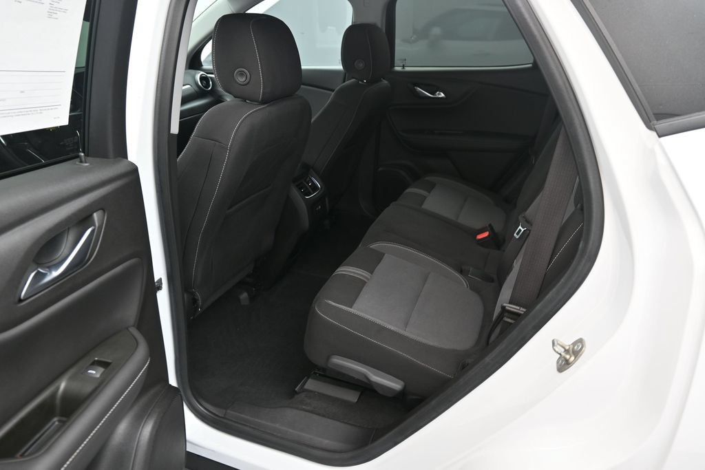 Used 2023 Chevrolet Blazer LT w/ Convenience Package FWD image 17