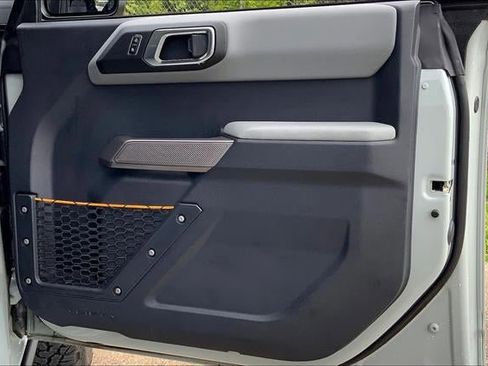 Used 2022 Ford Bronco Badlands image 56