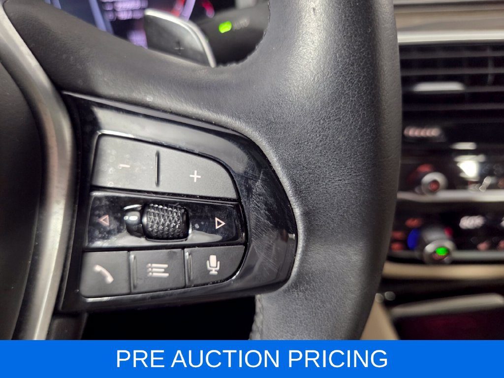 Used 2023 BMW 530i w/ Convenience Package RWD image 16