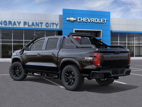New 2025 Chevrolet Colorado Z71 w/ Midnight Edition image 3