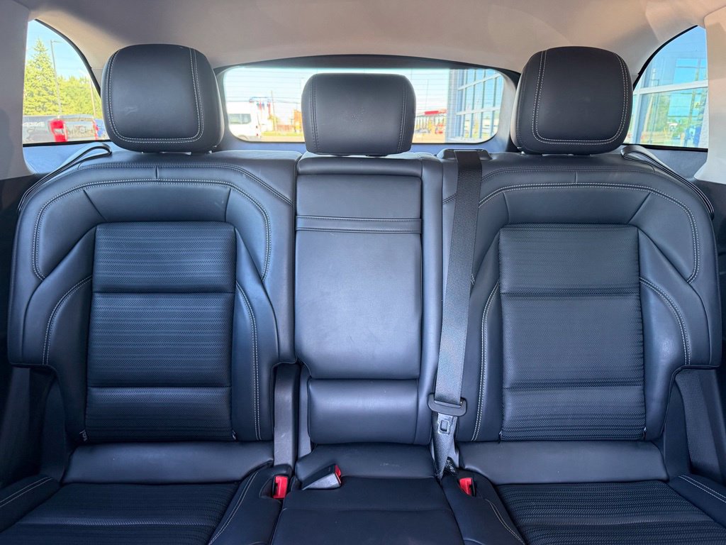 Used 2024 Lincoln Nautilus Reserve AWD/4WD image 17