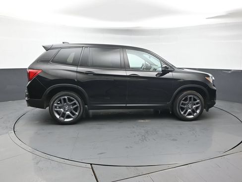 Used 2023 Honda Passport EX-L image 7