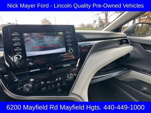 Used 2023 Toyota Camry SE image 15