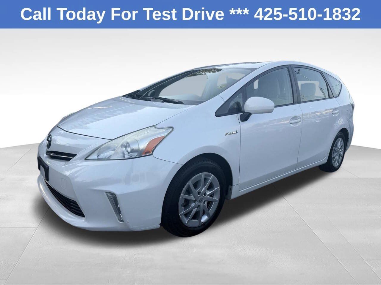 Used 2013 Toyota Prius V Two FWD image 1