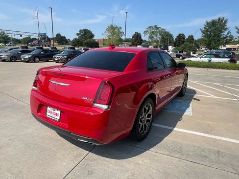 Used 2017 Chrysler 300 S AWD/4WD image 6