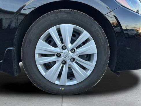 Certified 2025 Nissan Sentra S image 28