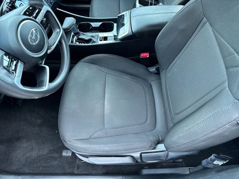 Used 2023 Hyundai Tucson SE image 10