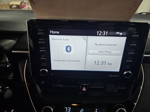 Used 2021 Toyota Corolla LE w/ Carpet Mat Package (TMS) image 21