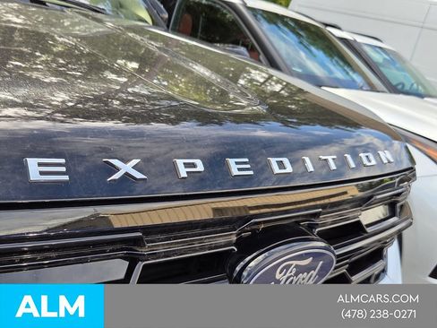 Used 2025 Ford Expedition Platinum AWD/4WD image 27