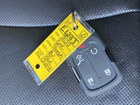 Certified 2022 GMC Terrain SLT w/ LPO, Floor Liner Package image 25