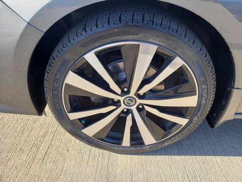 Used 2020 Nissan Altima 2.5 SR image 42