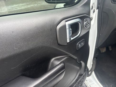 Certified 2021 Jeep Wrangler Unlimited Sport image 14