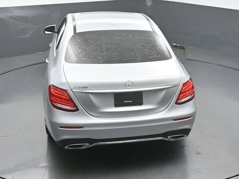 Used 2020 Mercedes-Benz E 350 Sedan w/ Premium Package image 44