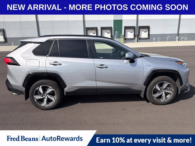 Used 2021 Toyota RAV4 SE w/ Weather & Moonroof Package AWD/4WD image 8
