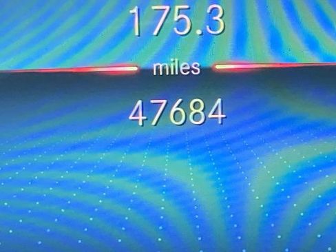 Used 2022 Mercedes-Benz GLE 350 4MATIC w/ Premium Package image 24