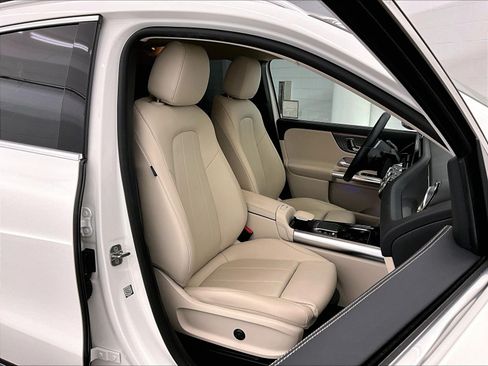 Certified 2023 Mercedes-Benz GLA 250 image 6