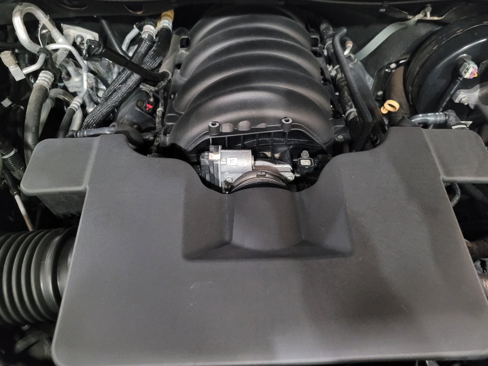Used 2019 GMC Yukon SLT w/ Open Road Package AWD/4WD image 30